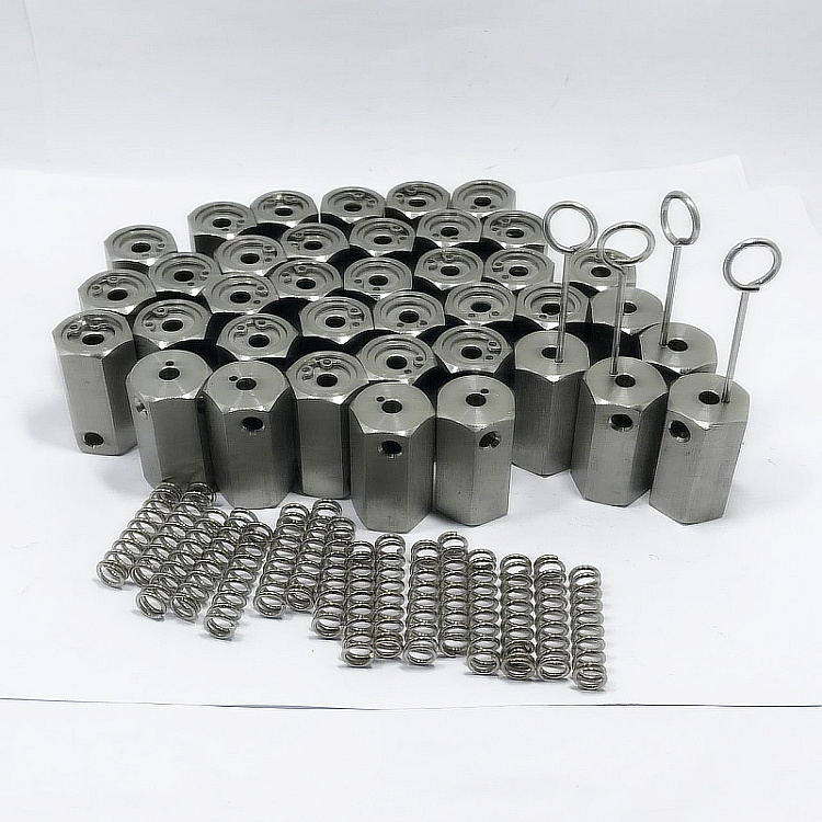 超级新品 定制不锈钢单向锁头越套越紧钢丝绳锁地套用锁头越拉越紧