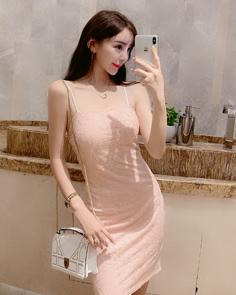 孜牧新款亮片刺绣性感吊抹胸带露肩连衣裙修身包臀夜店礼服裙秋冬新款