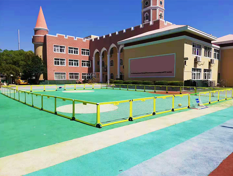 幼儿园操场足球门