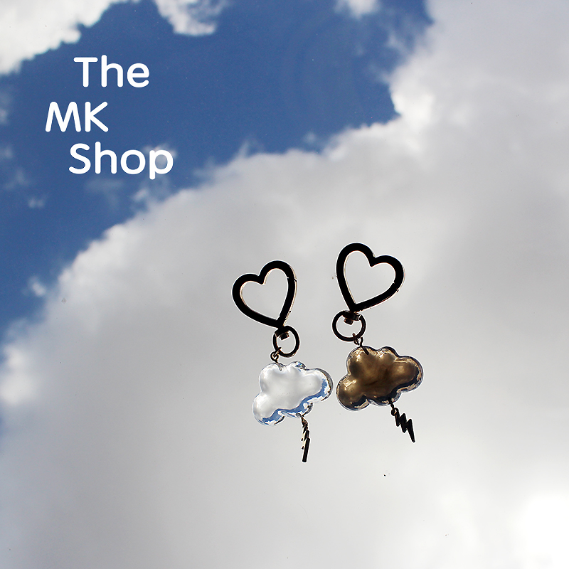 newlake云朵雷电爱心挂扣包包挂件汽车钥匙扣3色