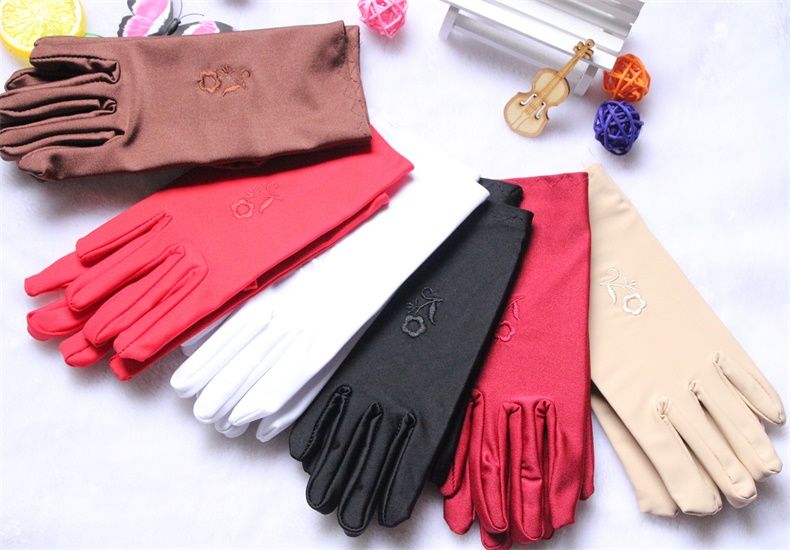 春夏季手套女防晒薄短款弹力紧身表演白手套广场舞黑色礼仪珠宝店