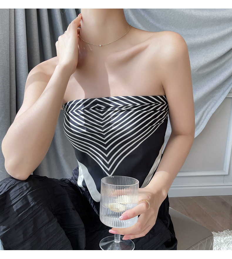 suntek夏季海边旅游头巾时尚大气抹胸小方巾条纹黑白色沙漠围巾薄款