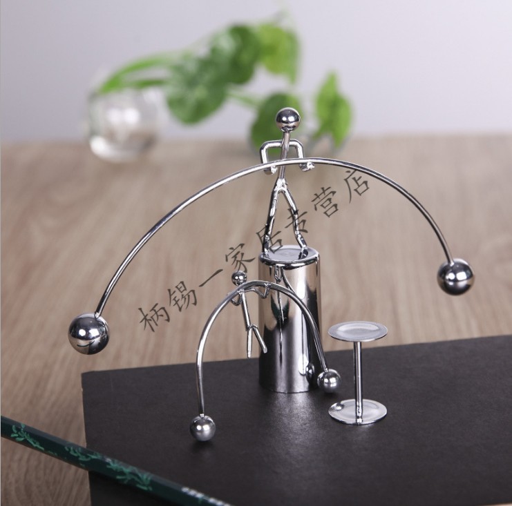 平衡小人永动小摆件玩具金属摇不会倒的北欧铁艺装饰桌面创意可爱北欧