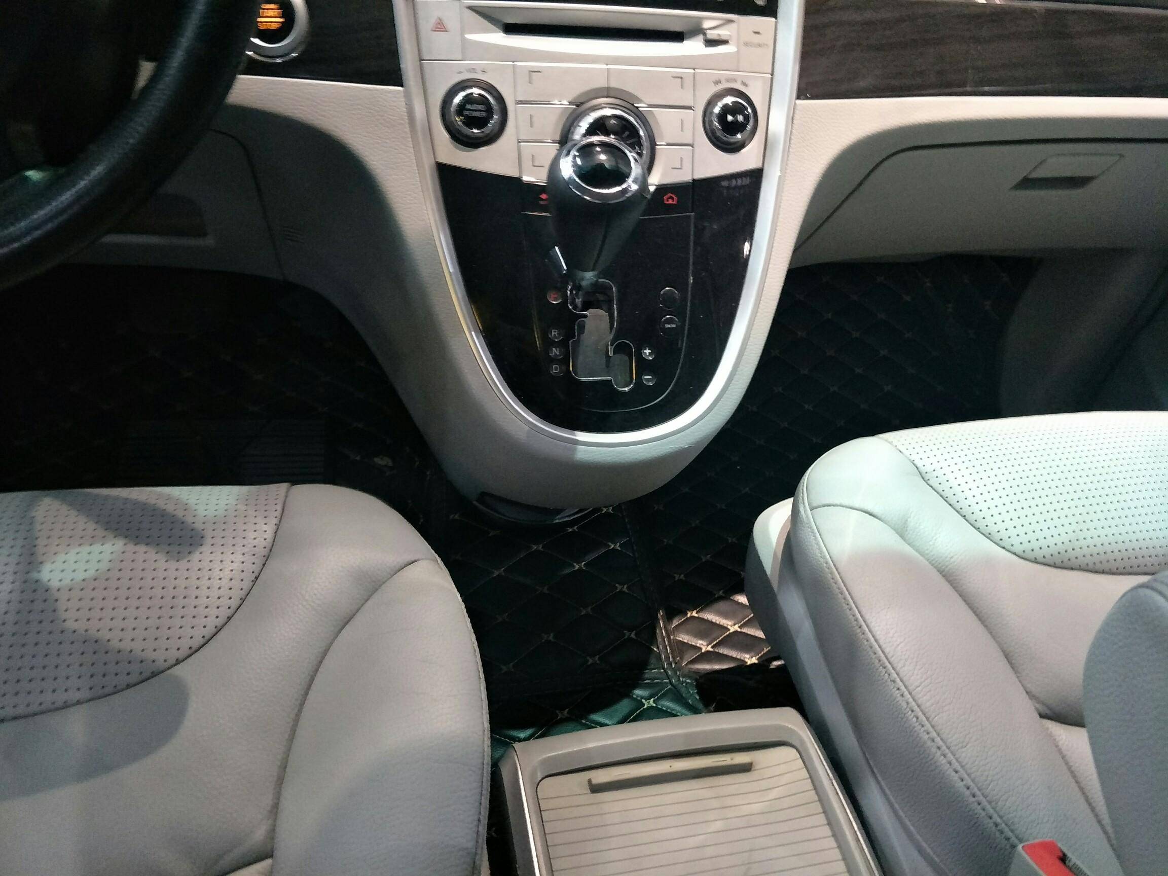 纳智捷(luxgen)二手车 【订金销售】2013款 大7 mpv 2.