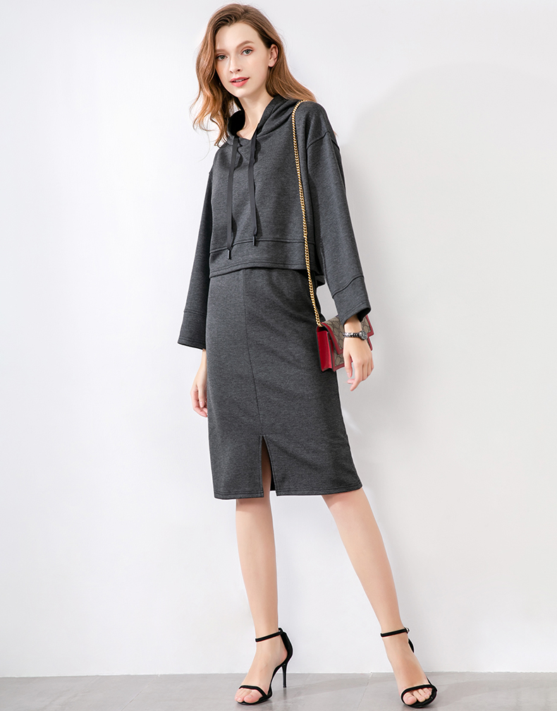 晚白女装2019春季新款套装裙纯色连帽领t恤松紧腰中长款包臀裙两件套