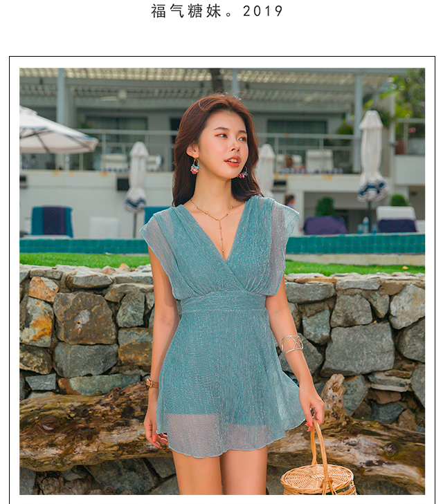 胖mm大码泳衣女遮肚显瘦温泉连体裙式保守大胸钢托聚拢ins风泳装