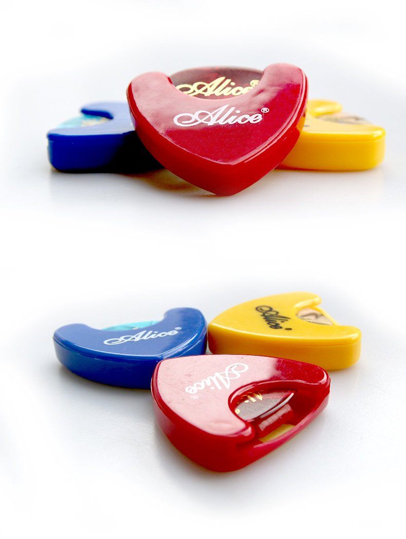 爱丽丝大三角形吉他拨片盒可贴到乐器上使用pick夹子拨片夹