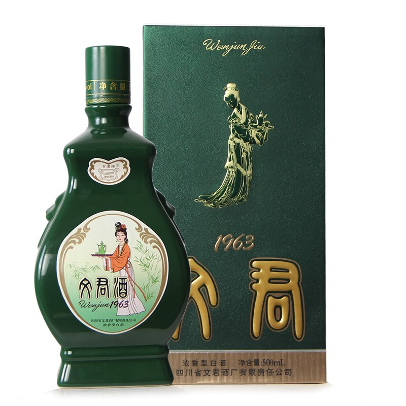 四川成都市产地500ml单支容量52度酒精度箱装包装浓香型白酒香型文君