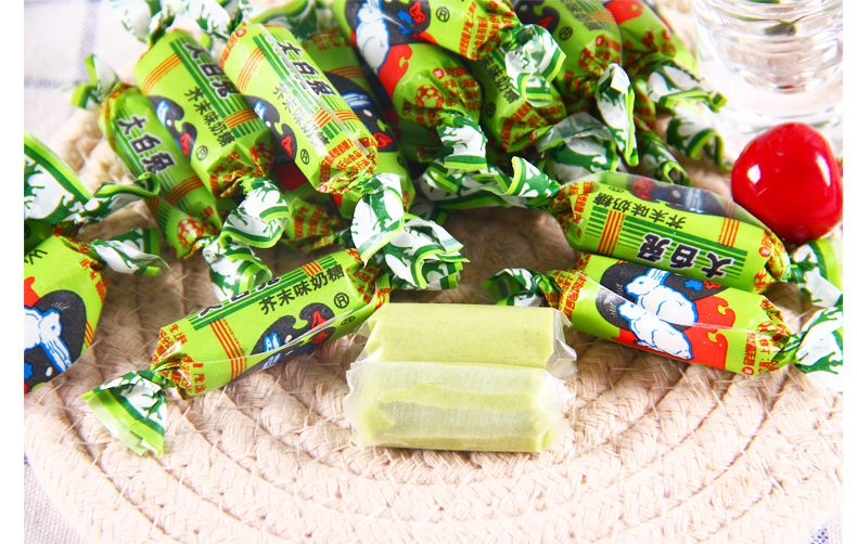 冠生园糖果 冠生园大白兔奶糖榴莲味椰奶味咖啡味500g散装多味婚庆