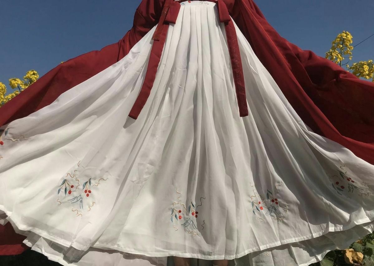 凤兮阁原创相思汉服女齐胸对襟六米摆下裙刺绣中学生春夏款酒红色1单