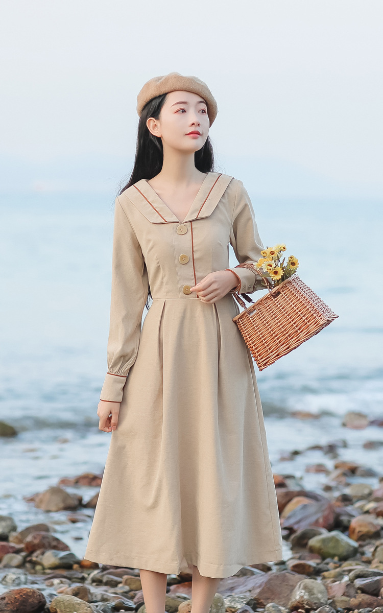 2019初秋新款法式少女显瘦桔梗连衣裙小众设计感收腰中长款裙子