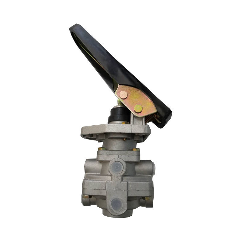 员脚制动阀带刹车踏板脚踏刹车阀制动阀刹车泵汽修配件军车器材零件