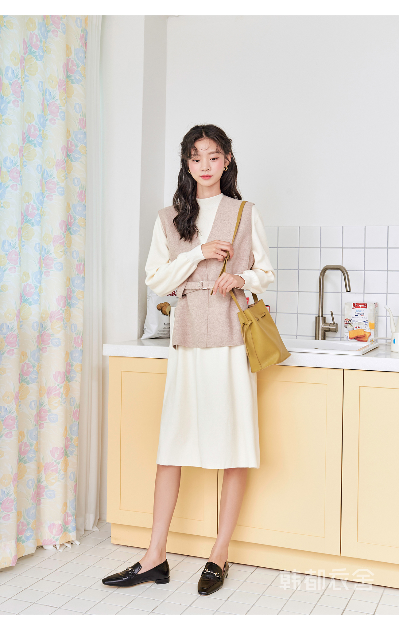 韩都衣舍2020韩版女装冬装新款宽松显瘦中长款针织连衣裙pt9733