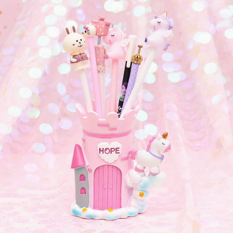 笔筒少女心ins创意收纳盒时尚文具网红可爱儿童学生桌面笔桶摆件三维