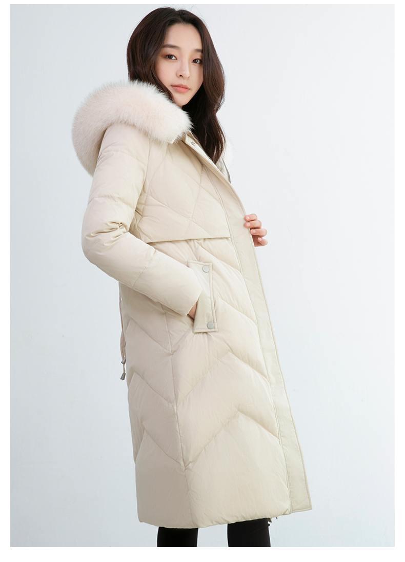 yaloo雅鹿白鸭绒羽绒服女2019新款时尚中长款修身狐狸毛领韩版f