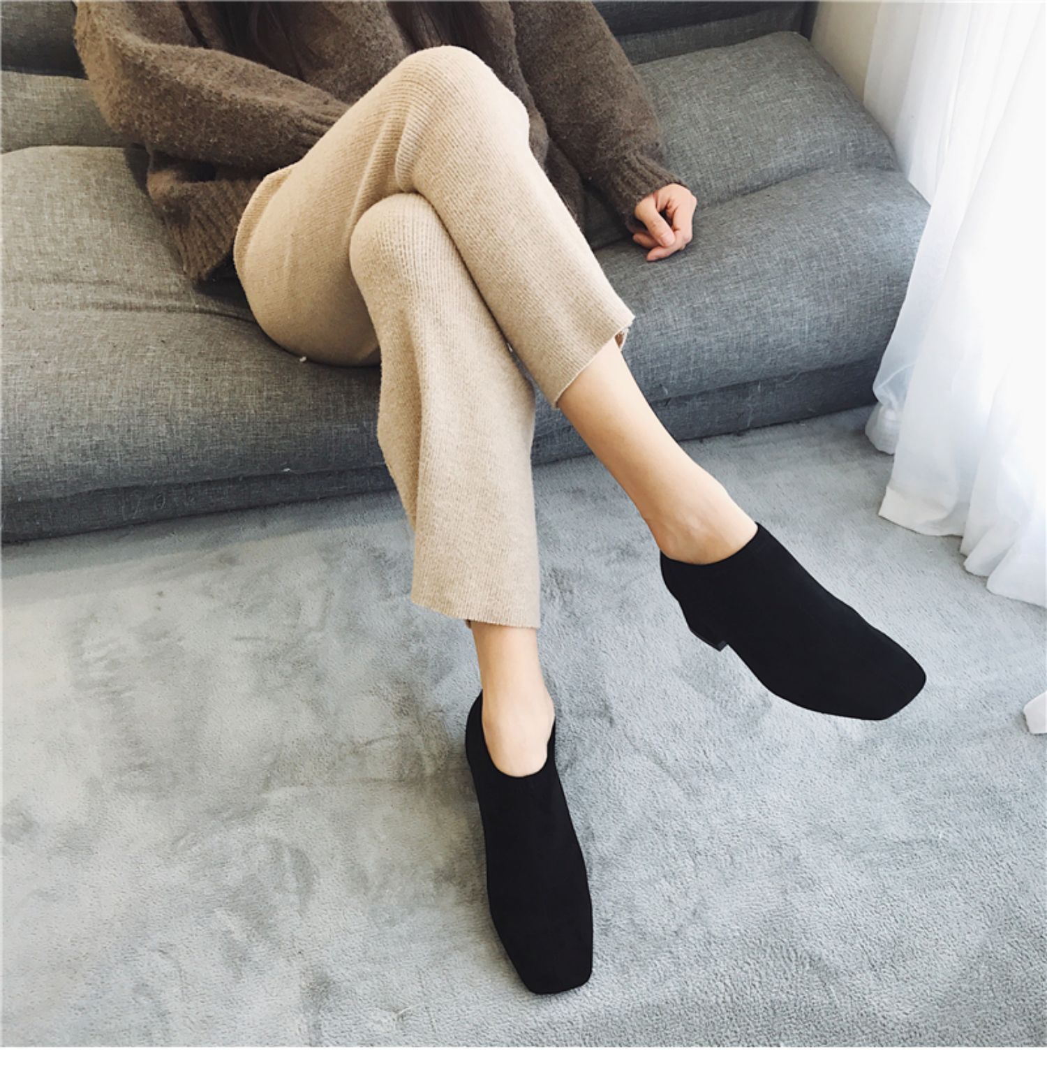 热卖方头短靴女春秋单靴2019新款百搭网红ins潮裸靴粗跟及踝靴脚踝靴