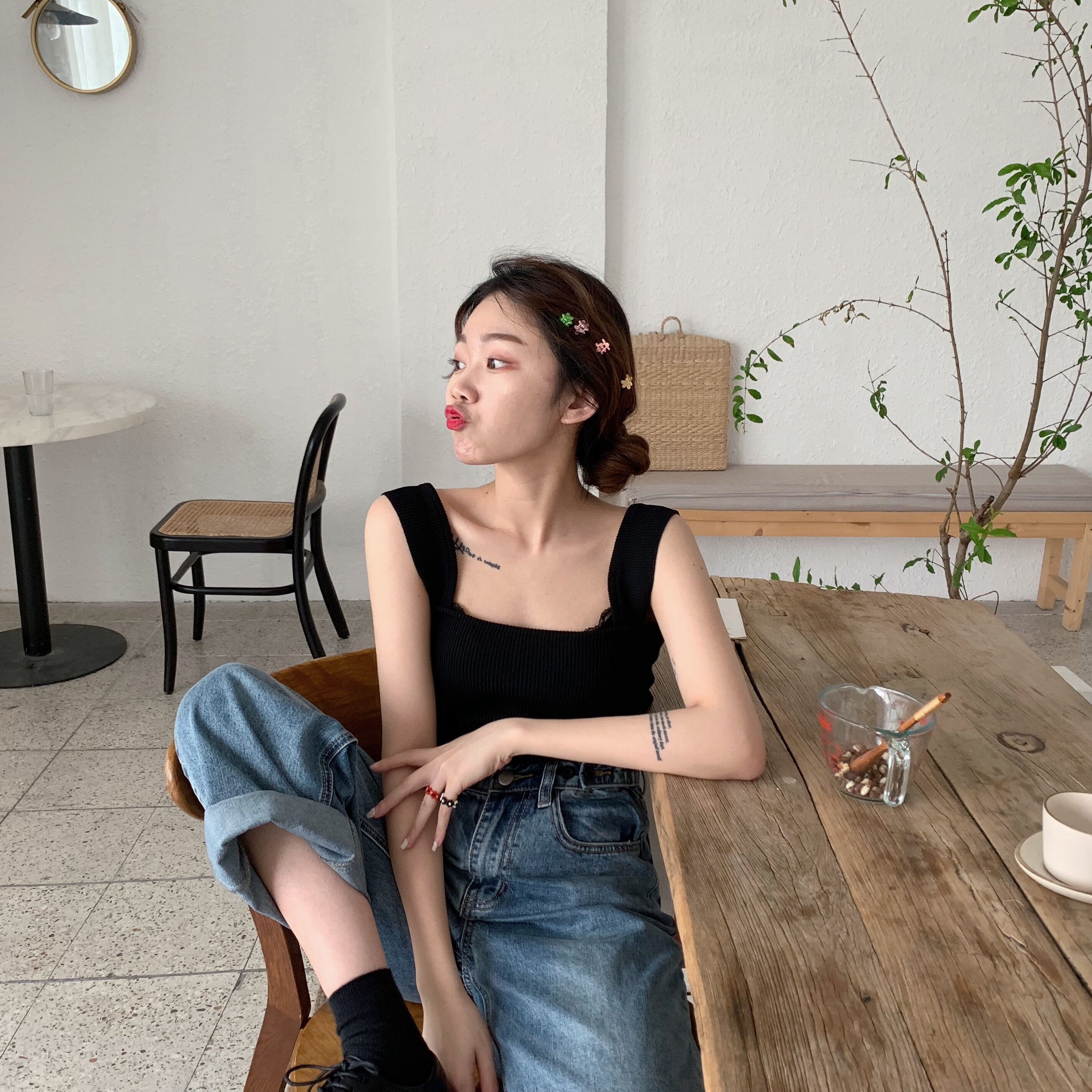 2020夏季新款韩版网红修身针织无袖吊带背心女外穿内搭打底上