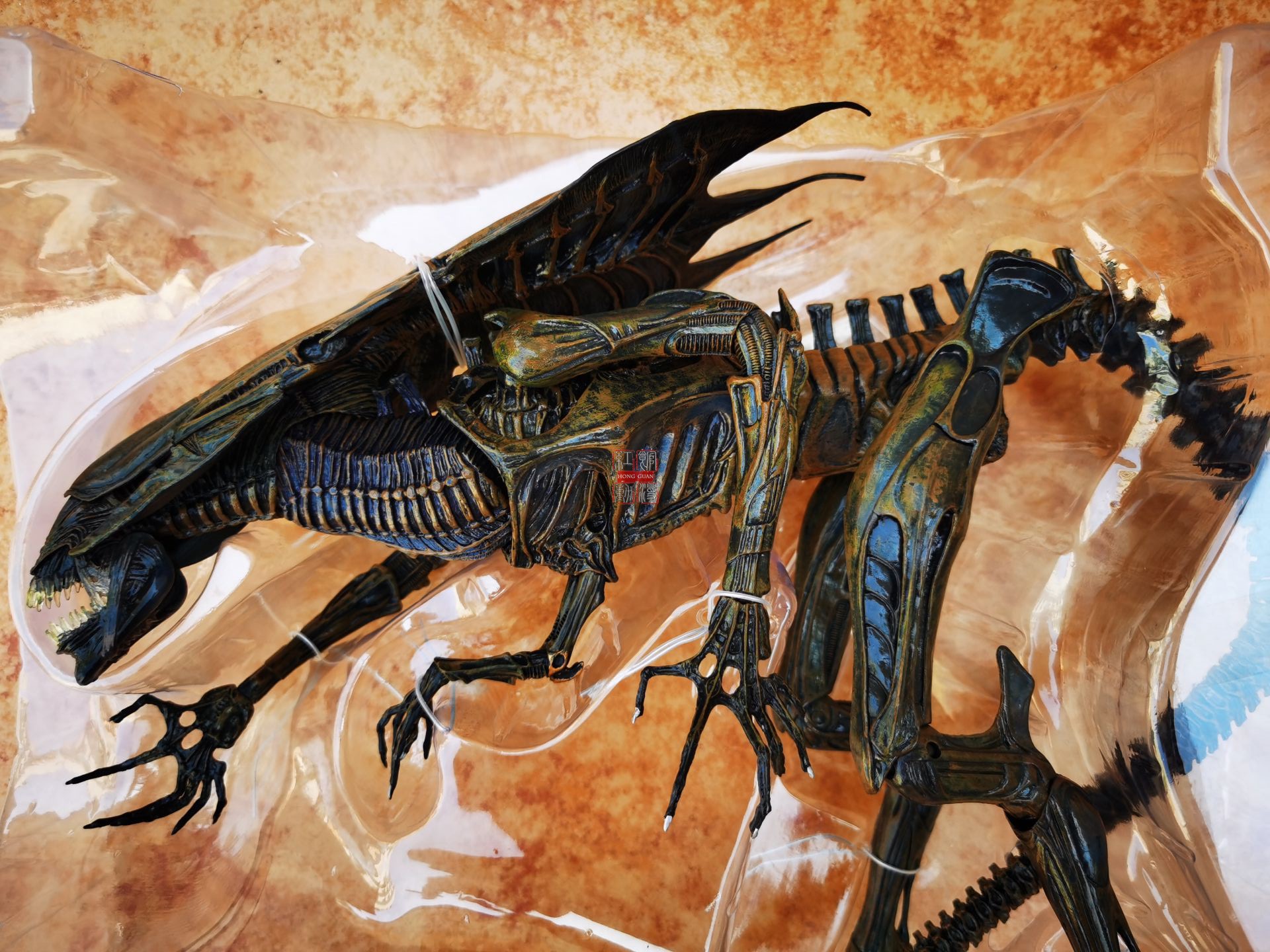 【凌速(lnsu)变形类玩具15寸 大母后】 neca15寸异形母后 王后皇后 30