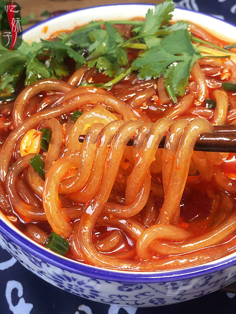 重庆酸辣粉专用手工红薯粉条红薯宽粉条火锅粉2-5斤 酸辣粉粗红薯粉