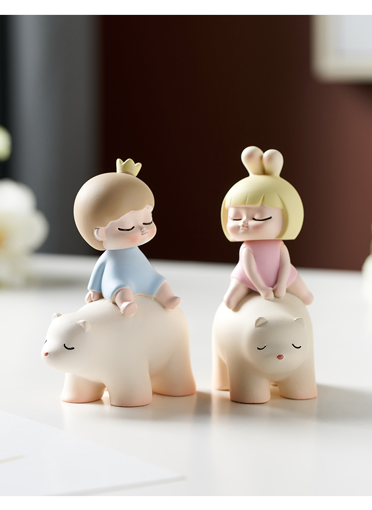 yicheng陶瓷娃娃日系系ins风办公室小可爱情侣桌面卡通摆件家居饰品