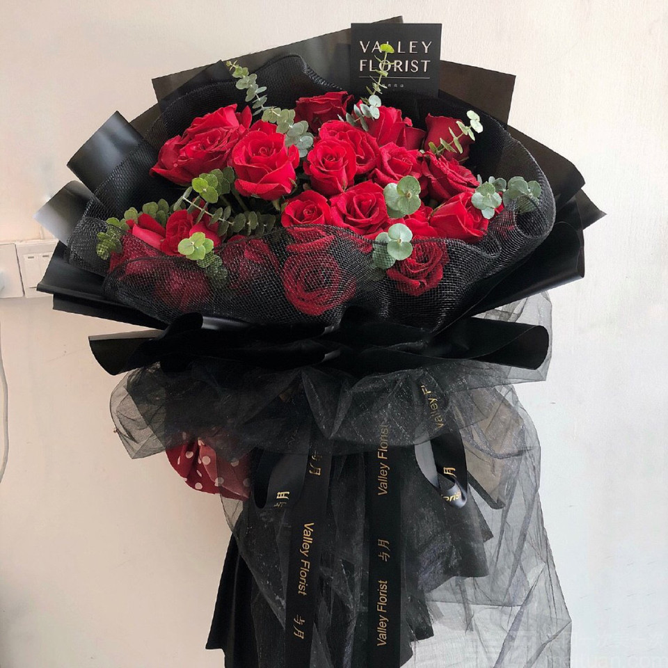 五二零 鲜花速递全国 33朵红玫瑰花生日礼物花束 北京上海广州西安