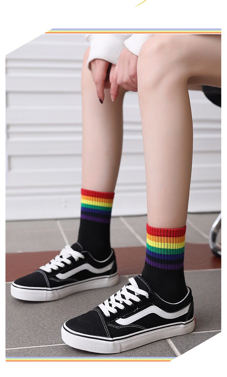suntek彩虹袜子女中筒袜秋冬可爱日韩系高筒条纹运动中筒网红长袜ins