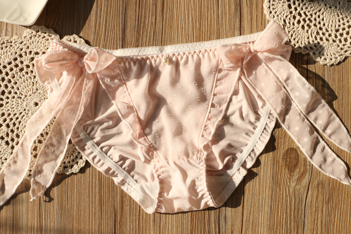 日系牛奶丝雪纺系带蝴蝶结内裤女中低腰可爱少女三角裤包臀透气