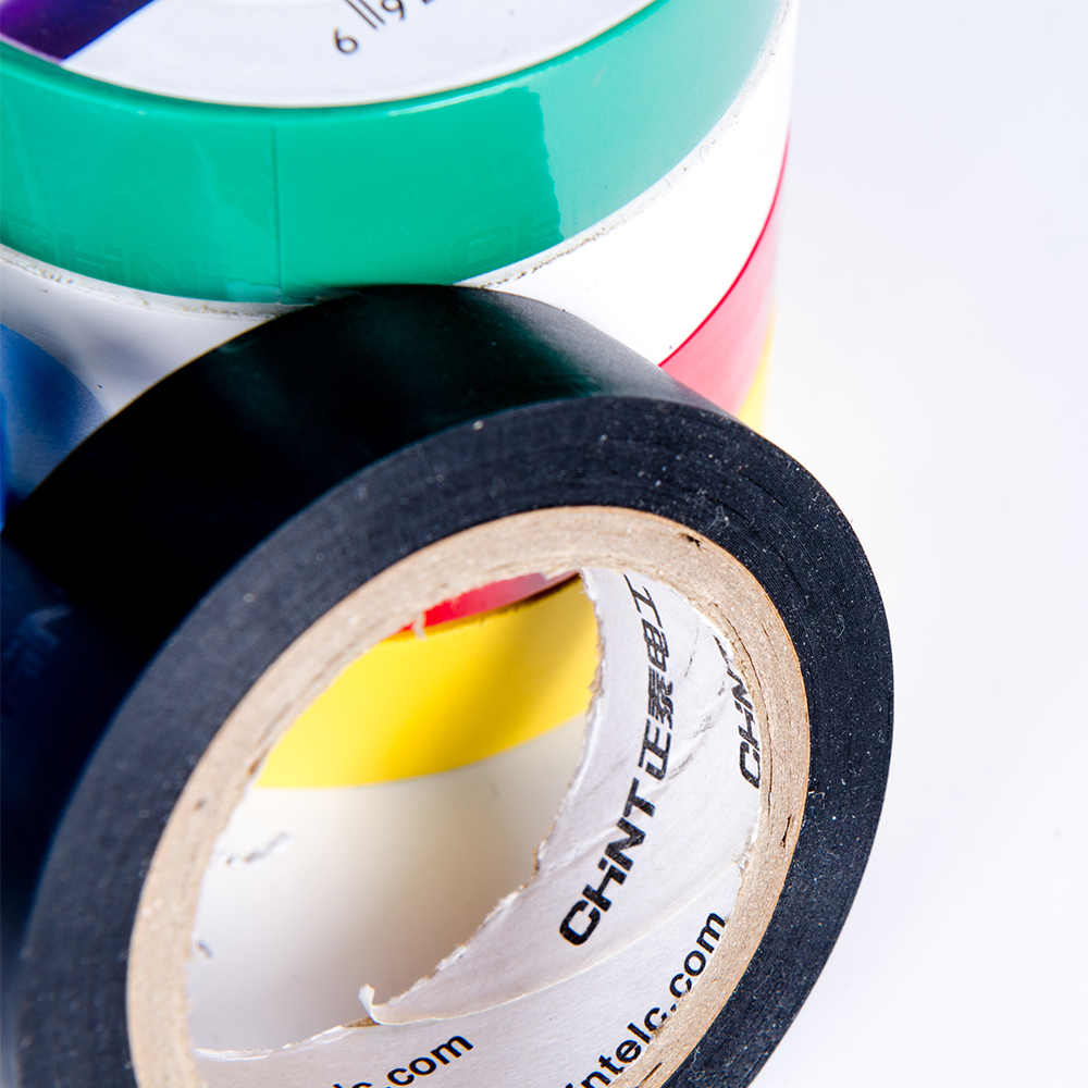 正泰电工黑胶布黑色自粘带绝缘胶带白色10米电胶布pvc阻燃耐高温红色