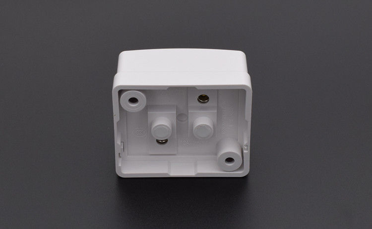 公牛明装插座二孔二眼插板小型2脚单孔220v迷你二脚扁圆孔10a 正品