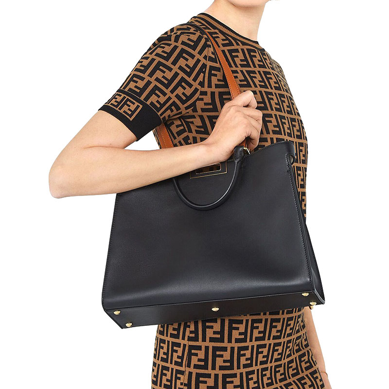 预售芬迪fendipeekabootote包金属十字扣女士手提单肩包光面皮8bh377