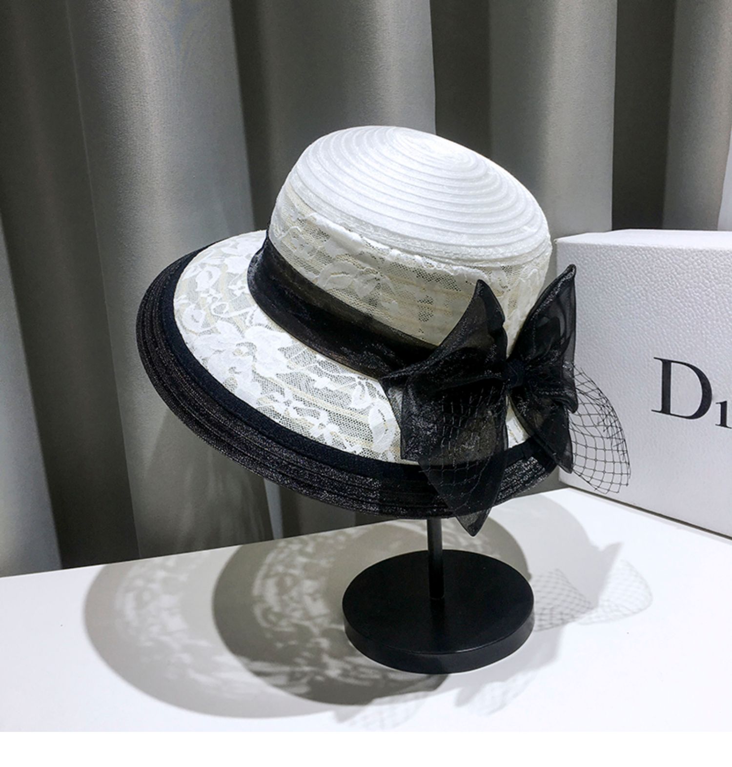 lake夏季时尚蕾丝网纱渔夫帽女赫本风拼色复古礼帽优雅蝴蝶结遮阳帽子