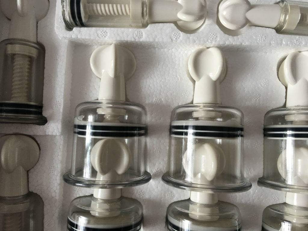 亿方磁疗拔罐器手拧式yfc12拔火罐真空火罐灸负压12罐送润滑油红色8罐