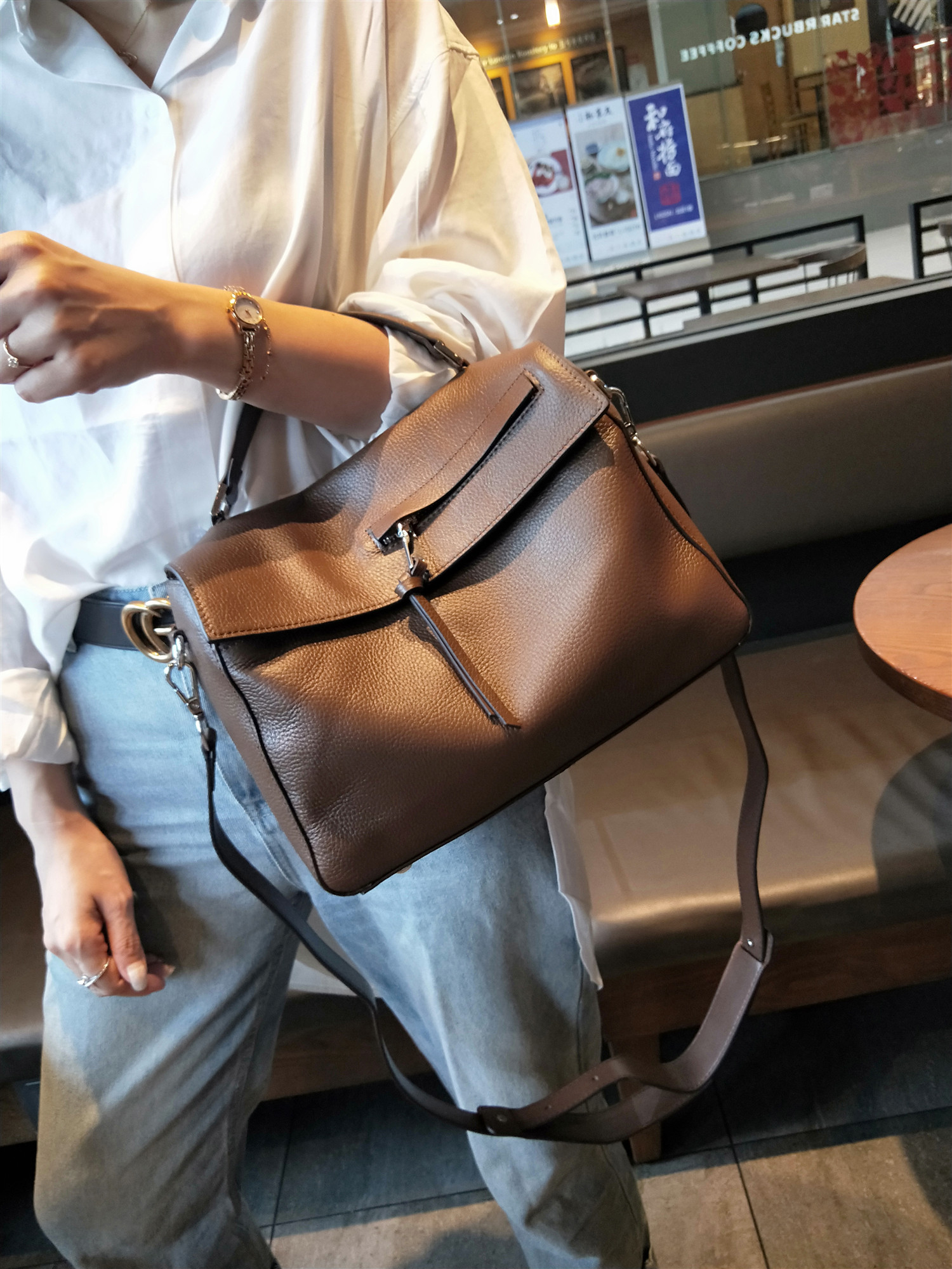 艾狄伊娃(eddieeva)女士手提包608132813122-b 真皮包