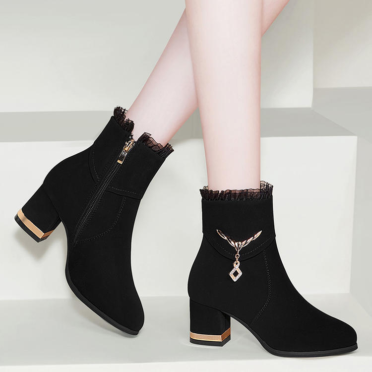 mini小跟短靴2021春秋皮女士马丁靴中粗跟磨砂瘦瘦短靴妈妈黑色单鞋