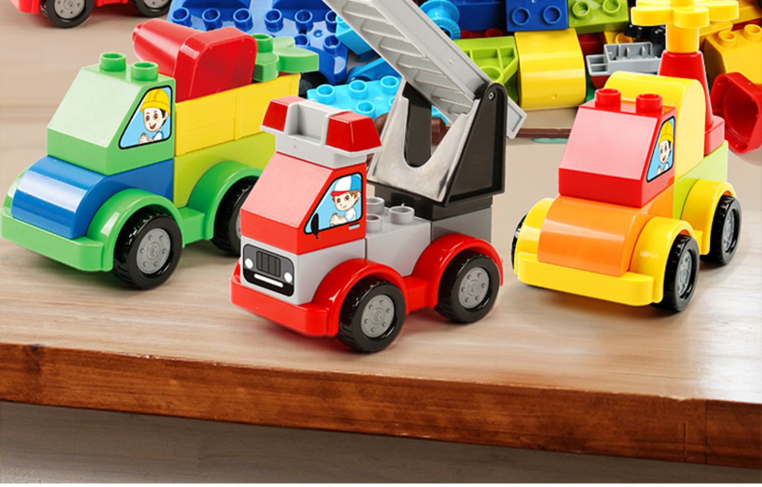 宝宝大颗粒兼容积木工程汽车模型拼装玩具益智动脑多功能拼图真智力