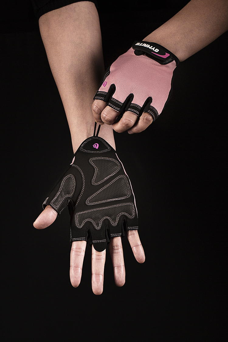 运动健身手套男女透气夏器械训练哑铃举重单双杠防滑骑行半指手套免