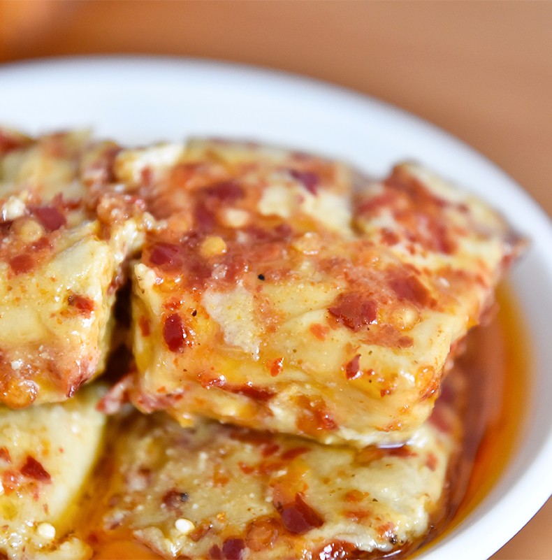 桂林豆腐乳广西桂林三宝特产红油腐乳香老太香辣豆腐乳桂林霉豆腐桂林
