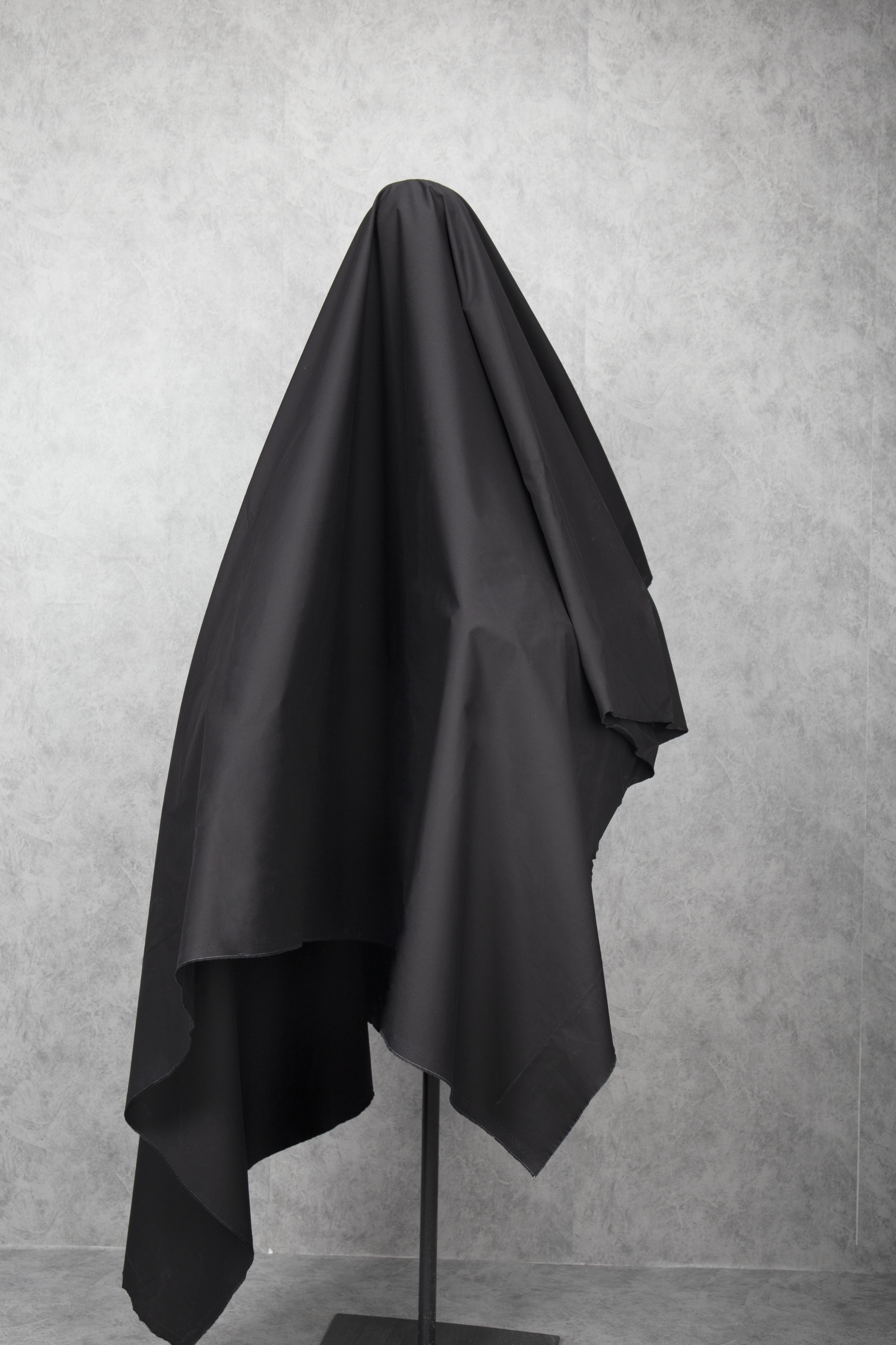 全棉黑色衬衣布料精梳棉纯棉面料透气哑光不透纯色府绸服装布料特黑半