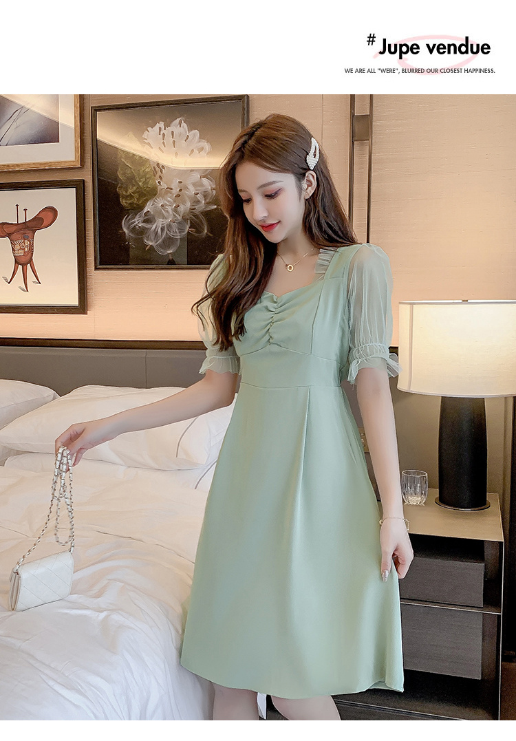 雪纺连裙女夏2020新款收腰显瘦气质网纱拼接泡泡袖方领桔梗裙子