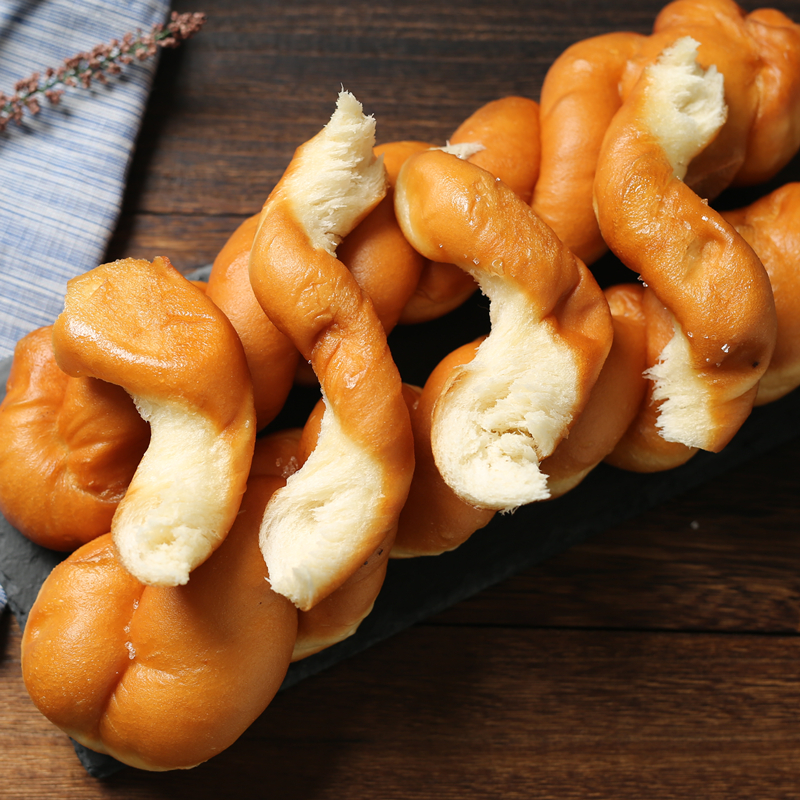 东北软麻花老式蜂蜜手撕豆沙夹心油炸大面包散装糕点零食特产
