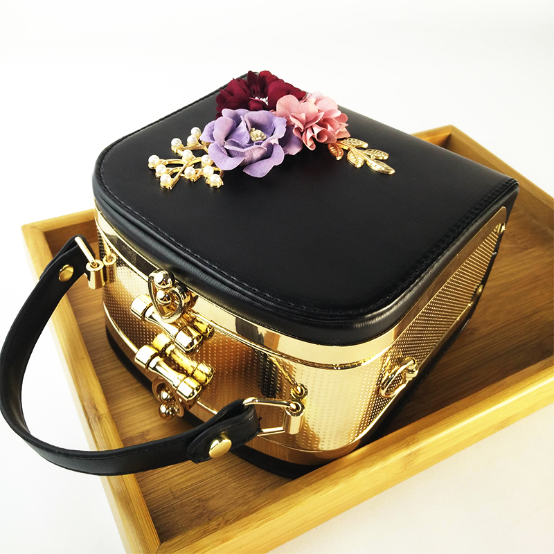 朵包女2020新款韩版百搭潮流斜挎小方包ins红色时尚手提单肩包