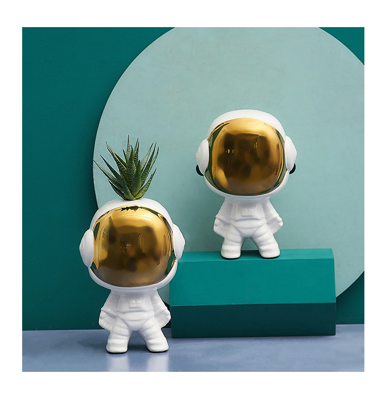 柜装饰桌面结婚工艺饰品摆件 陶瓷萌q太空宇航员-白色有孔插花摆件