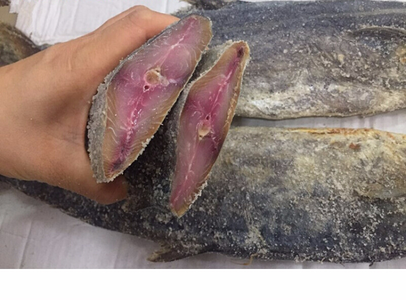 整条梅香马鲛咸鱼尾霉香马鲛咸鱼茄子煲材料