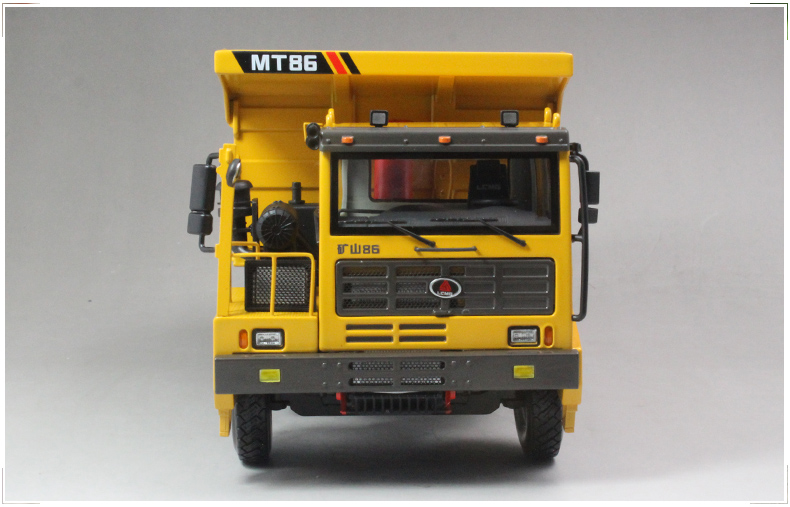 1:35 山东临工装载机 l955f装载机 工程车模型 临工重机mt86非公路