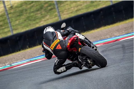 超级新品 倍耐力diablo rosso corsaⅡ 摩托车轮胎后胎:200/55 zr 17