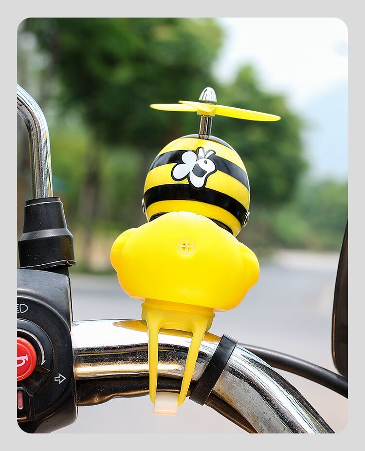 lookroyal单车装备 抖音小鸭竹蜻蜓头盔破风鸭自行车卡通铃铛儿童装饰