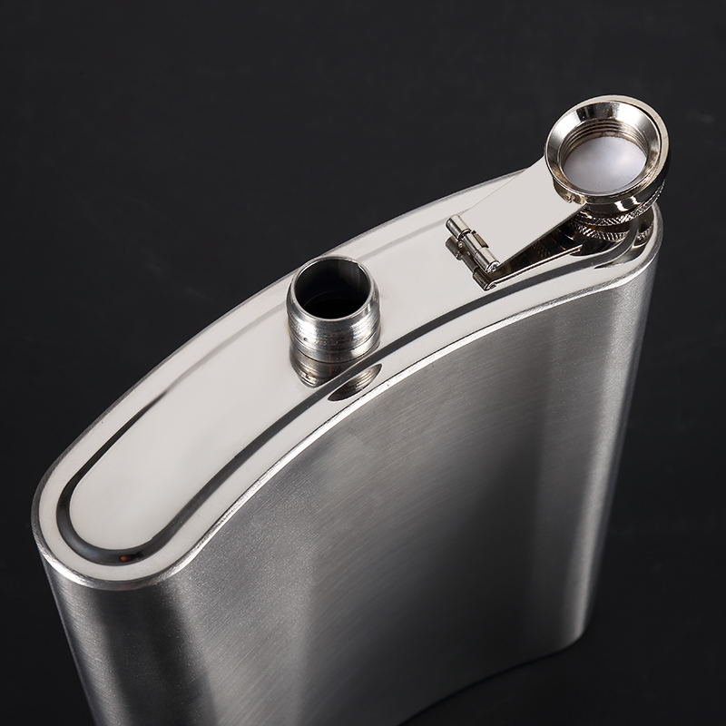 超级新品 高档酒壶不锈钢俄罗斯5斤加厚金属空酒瓶户外随身酒具便携军