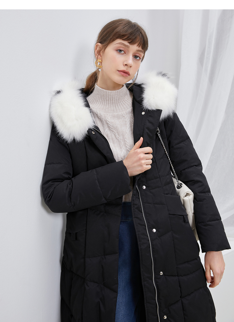 伊布都ibudu2020冬季新款连帽狐狸毛大毛领长款温暖白鸭绒羽绒服