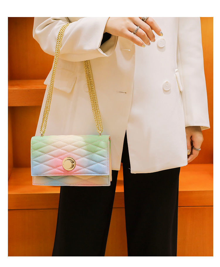 香港代购真皮小ck女包百搭彩虹包今年流行菱格链条单肩斜挎包彩虹包