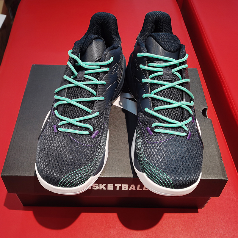 安踏篮球鞋男2021春季新款ufo激光iii低帮实战球鞋防滑耐磨减震